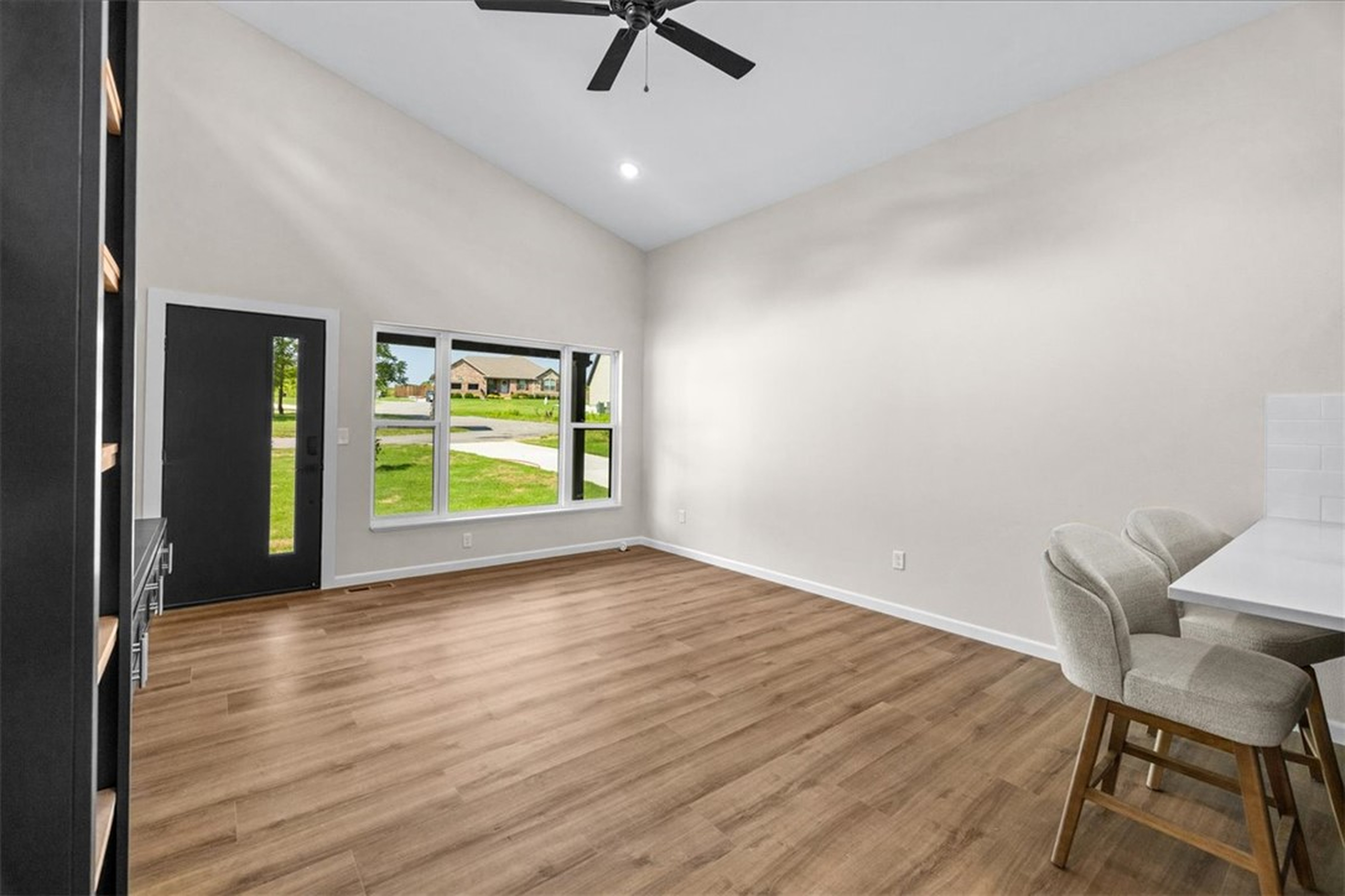 Living hall toward the front door